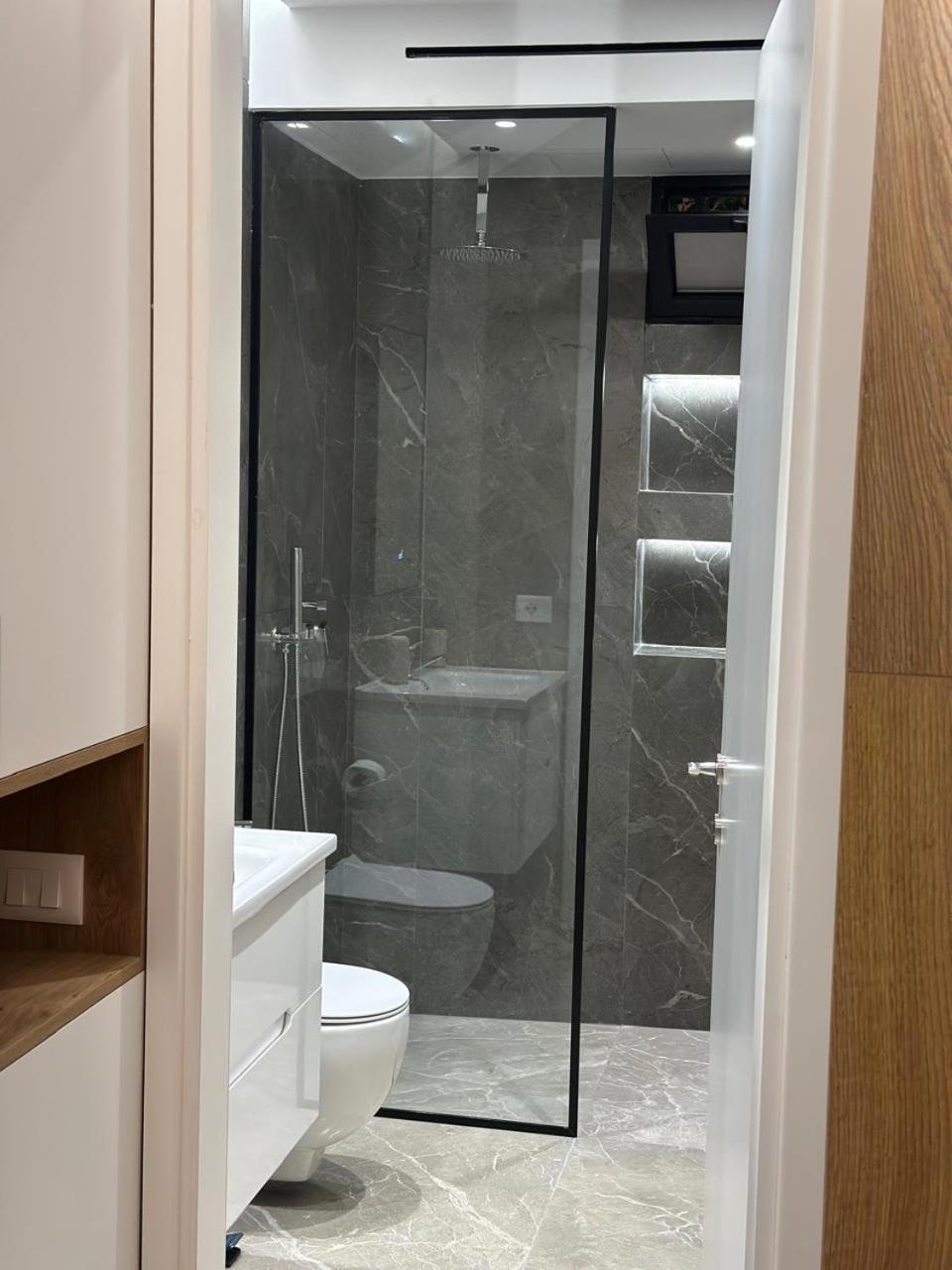 Apartamento Breezy Lungomare *